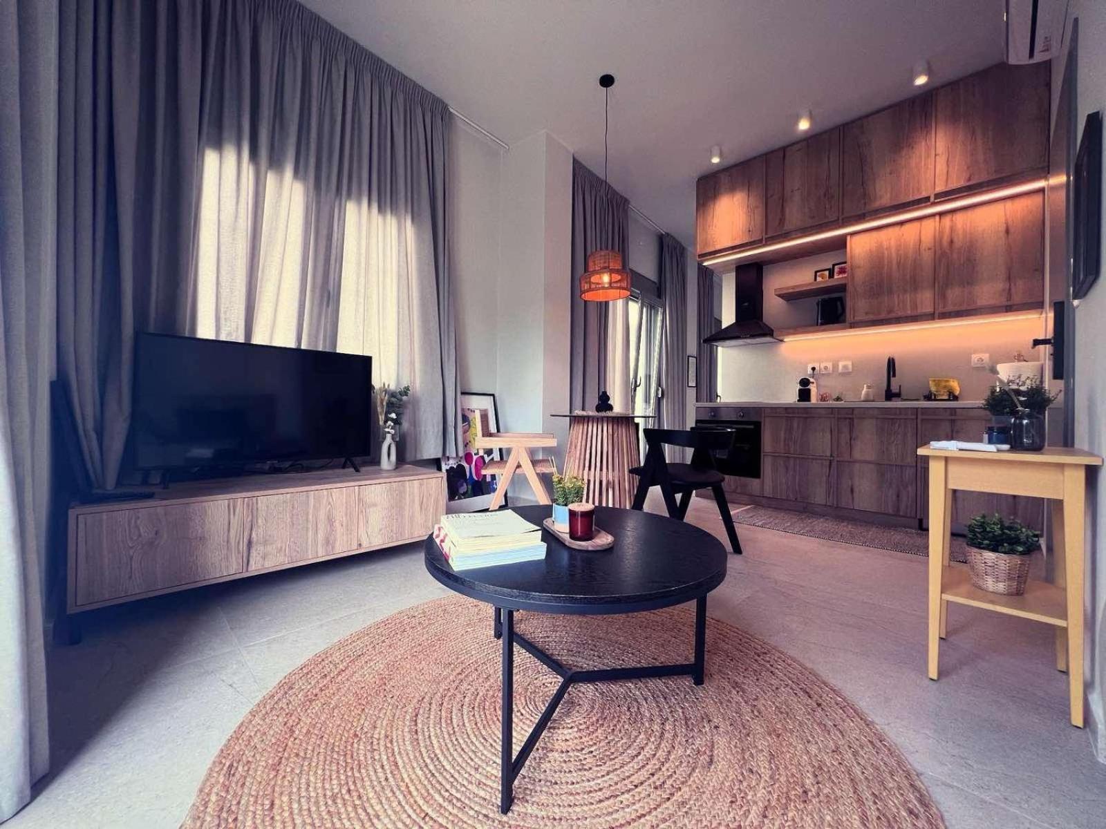 Luxurious Wooden Detail Flat In City Center Chalkís Kültér fotó